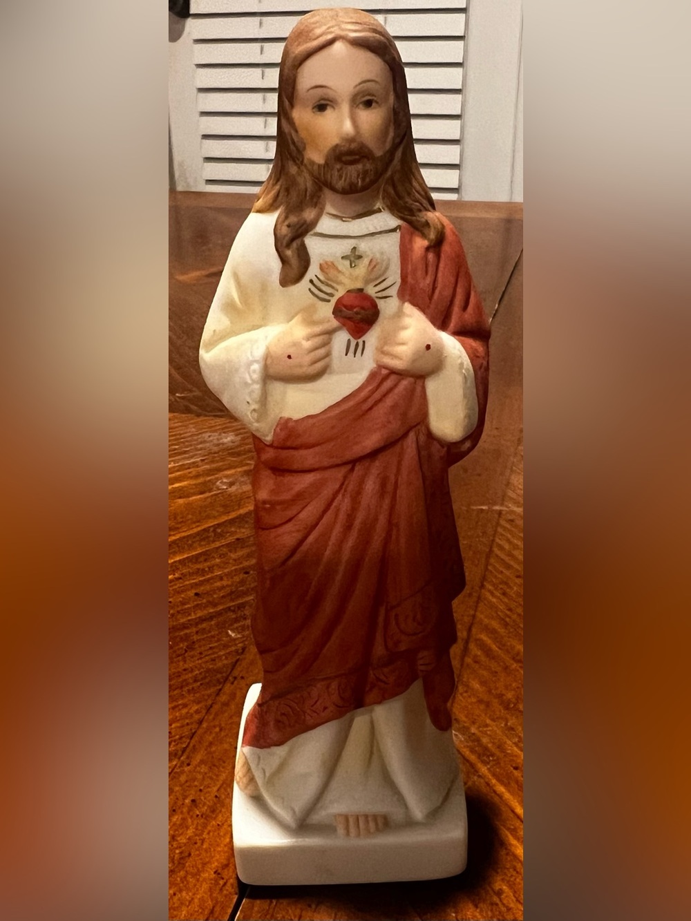 VTG Sacred Heart of Jesus Religious Classics By Columbia Ceramic Figuríne